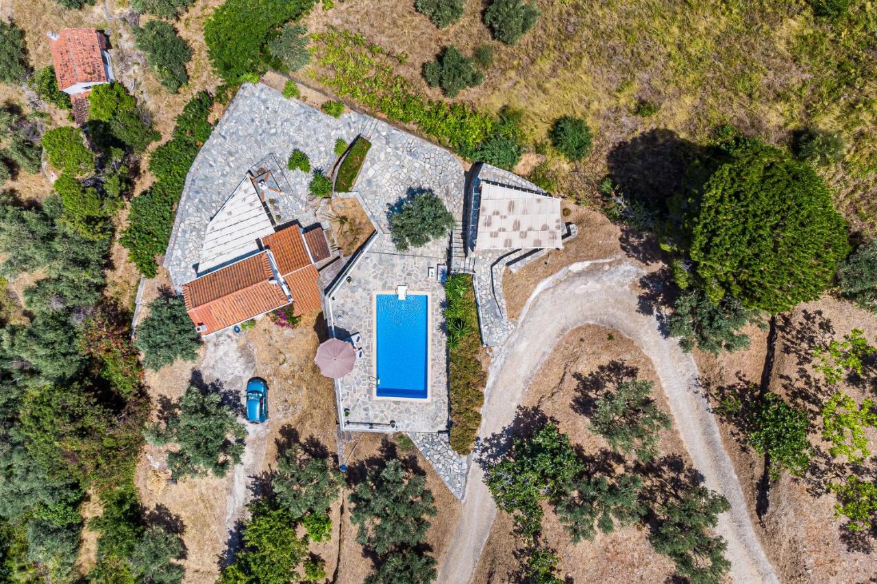 Villa Fotini Kalivi In Raches Panormos  Exterior photo