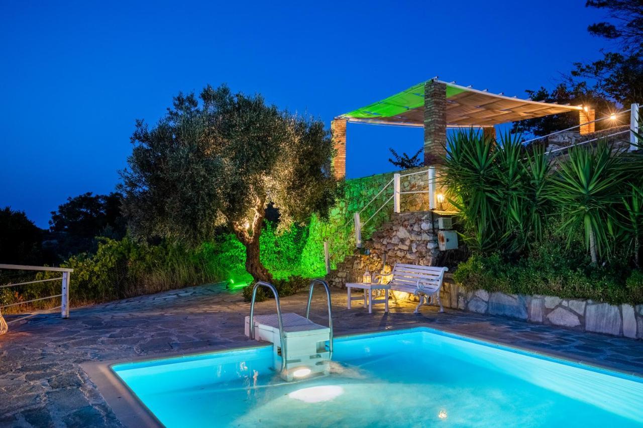 Villa Fotini Kalivi In Raches Panormos  Exterior photo